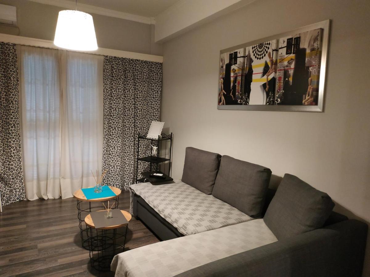 Cozy Apartment Near Metro Station Agia Marina Athènes Extérieur photo