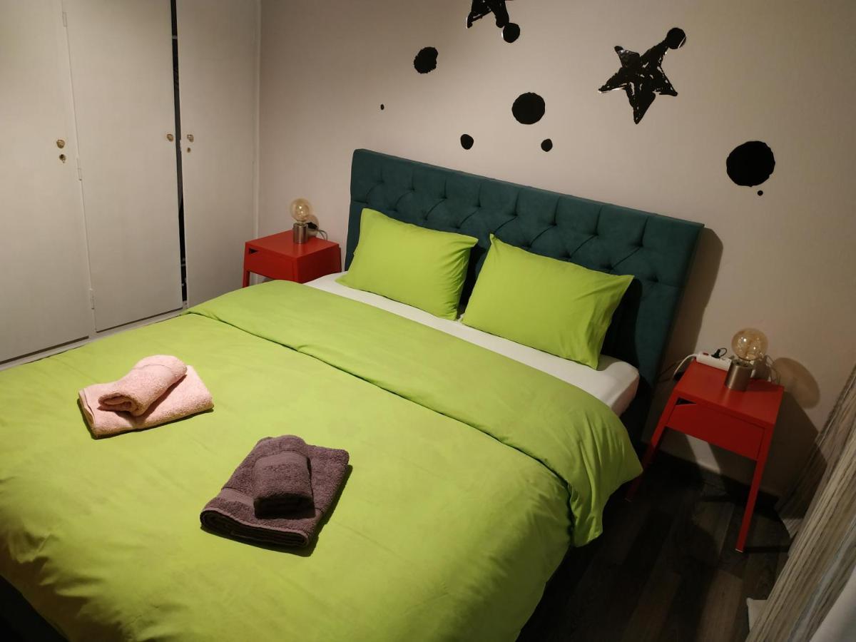 Cozy Apartment Near Metro Station Agia Marina Athènes Extérieur photo
