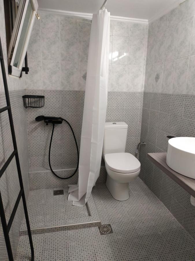 Cozy Apartment Near Metro Station Agia Marina Athènes Extérieur photo