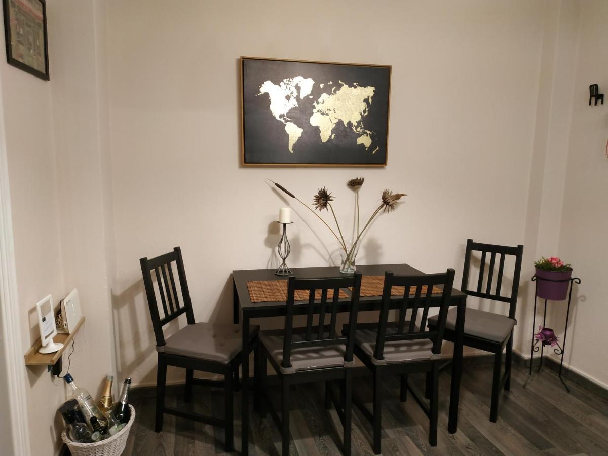 Cozy Apartment Near Metro Station Agia Marina Athènes Extérieur photo